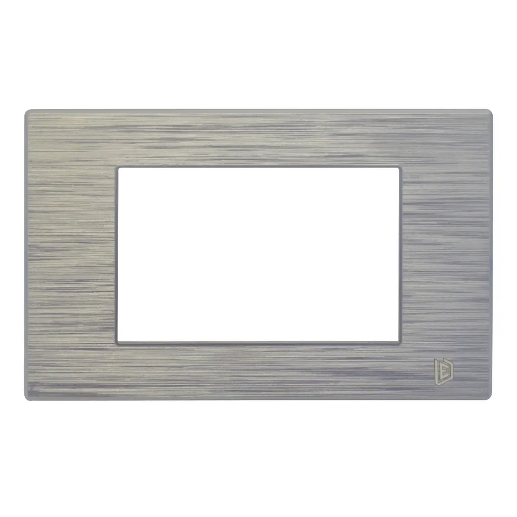 TAPA LUXOR PLATA CUADRADA DUKE ENERGY (V2-02P)