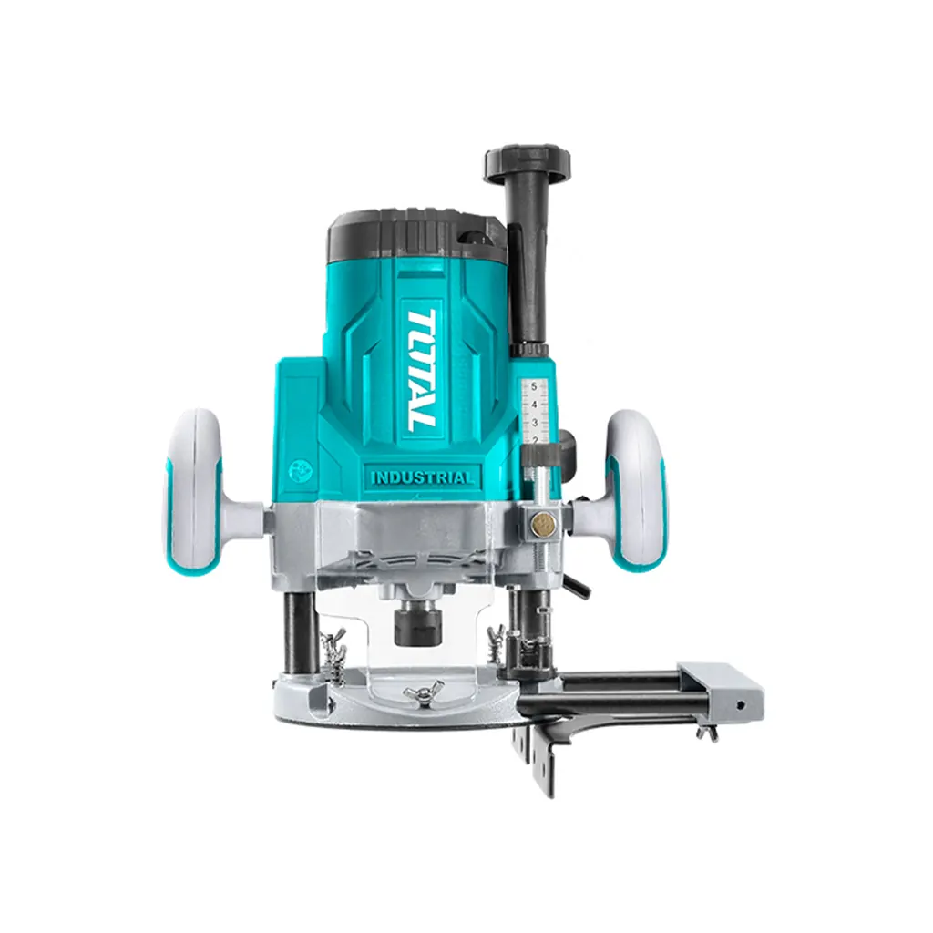 RUTEADORA 1/4 - 1/2 INDUSTRIAL 2200W TOTAL (UTR111226)